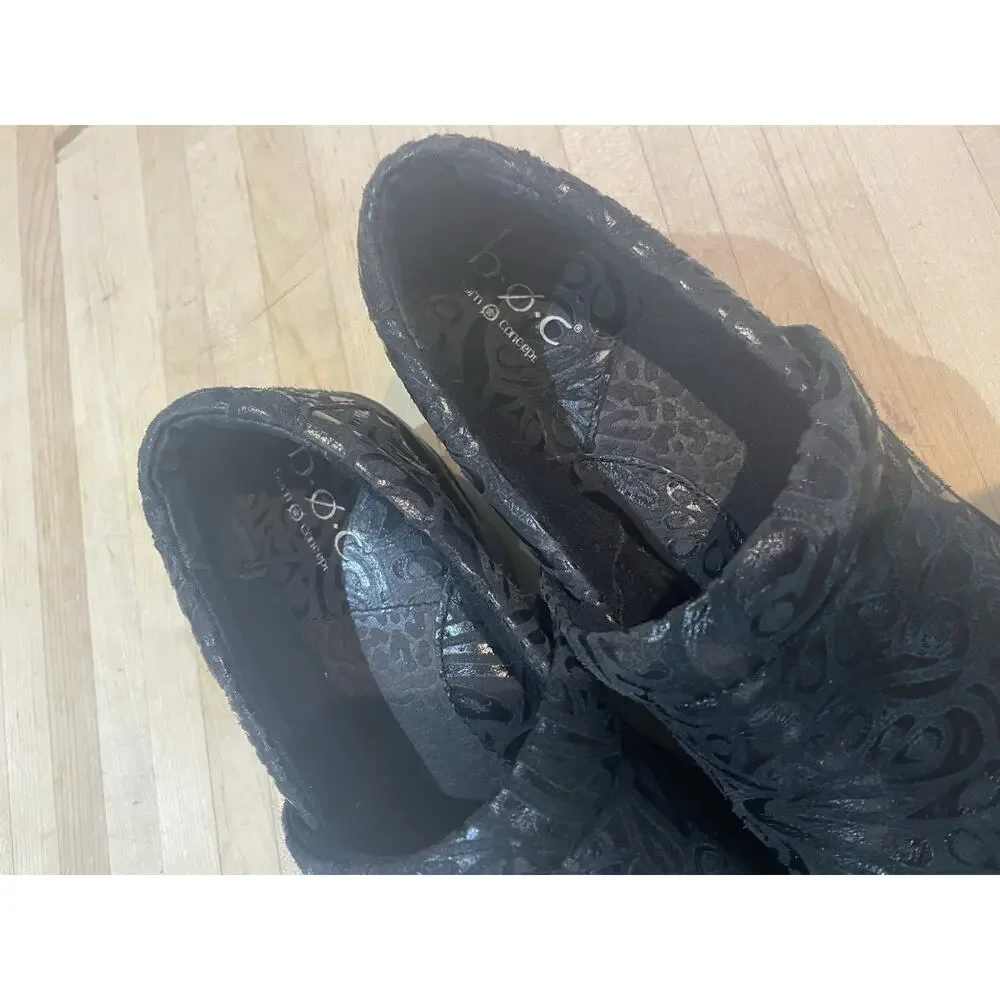 BOC Born Concept Women’s Size 9 Black Embossed Leather Comfort Clogs Shoes Nurse